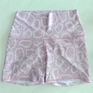 Pink short